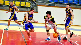 1. BK Humenné - Tydam UPJŠ Košice 32:77 (juniori)