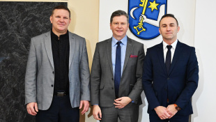 Humenné a M-SR v krasokorčuľovaní. Rastislav Kováč, Miloš Meričko a Peter Majerník