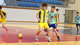 Halový turnaj – ŽIACI U-15 / 4. LIGA