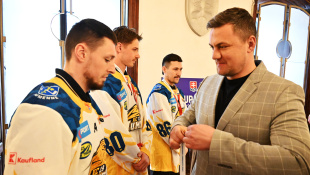 Strieborné medaily pre HC 19 Humenné / TIPOS SHL 2025-26