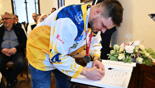 Strieborné medaily pre HC 19 Humenné / TIPOS SHL 2025-26