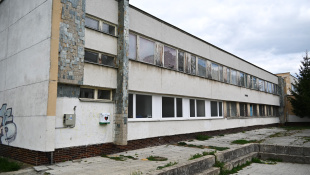 REKONŠTRUKCIA ZŠ SNP 1...
