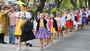 1. máj - krojovaný sprievod, FS Vihorlat