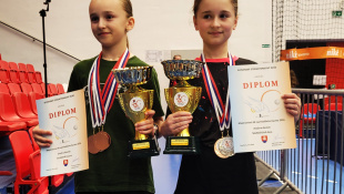 Zuzka Veľasová (ŠKST Humenné) má z M-SR v stolnom tenise striebro a bronz
