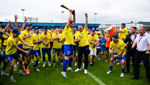 Dekorácia víťaza 3. ligy - FK Humenné