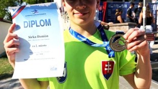 M-SR v plávaní mladších a starších žiakov