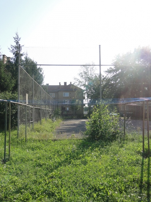Multifunkčné ihrisko na Sídlisku I - pred
