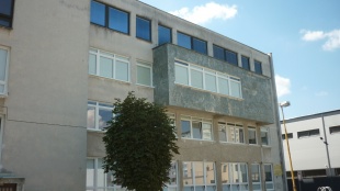 Výmena okien na budove CVČ Dúha